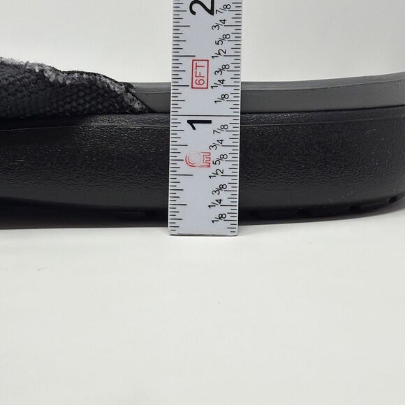 Crocs Men’s Size 13 Comfort Santa Cruz Thong Sandals 205612 Black STORE MODEL